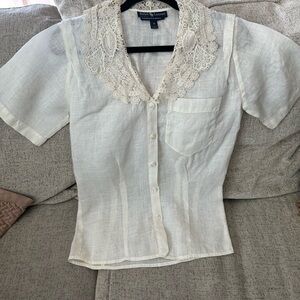 VINTAGE RARE Ralph Lauren Cream Lace-Collar Linen Button-Front Top